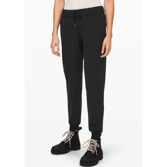 lululemon athletica Pants - Lululemon On the Fly Jogger Luxtreme Black